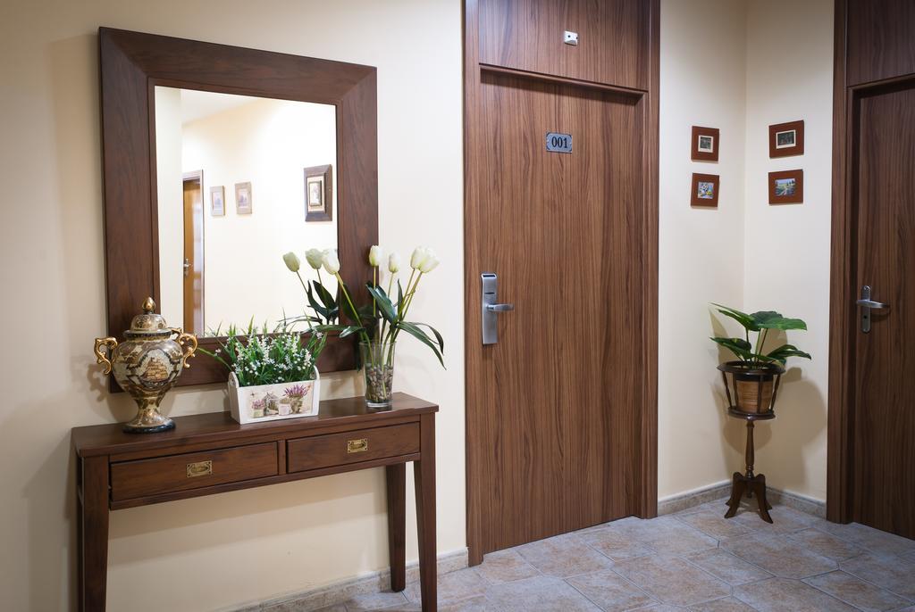 Hotel Hidalgo Quijada Alcazar de San Juan Εξωτερικό φωτογραφία