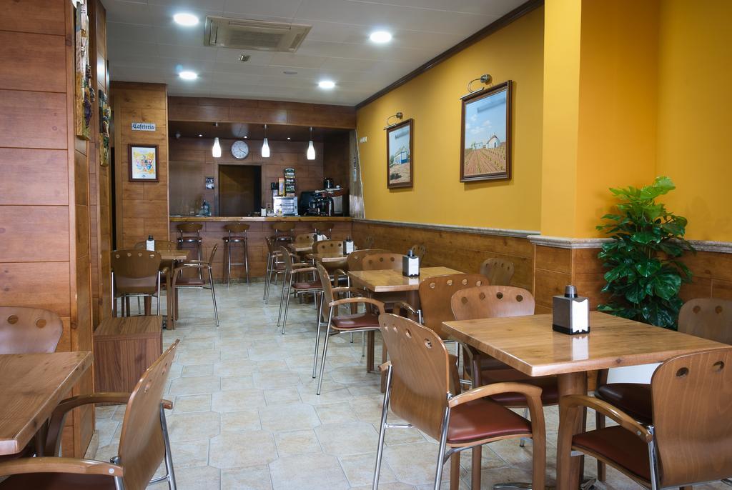 Hotel Hidalgo Quijada Alcazar de San Juan Εξωτερικό φωτογραφία